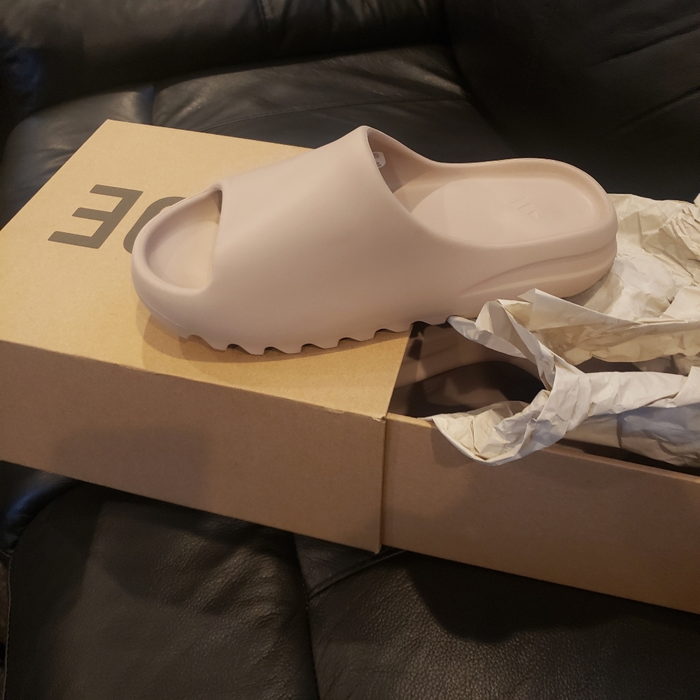 Adidas Yeezy Slides